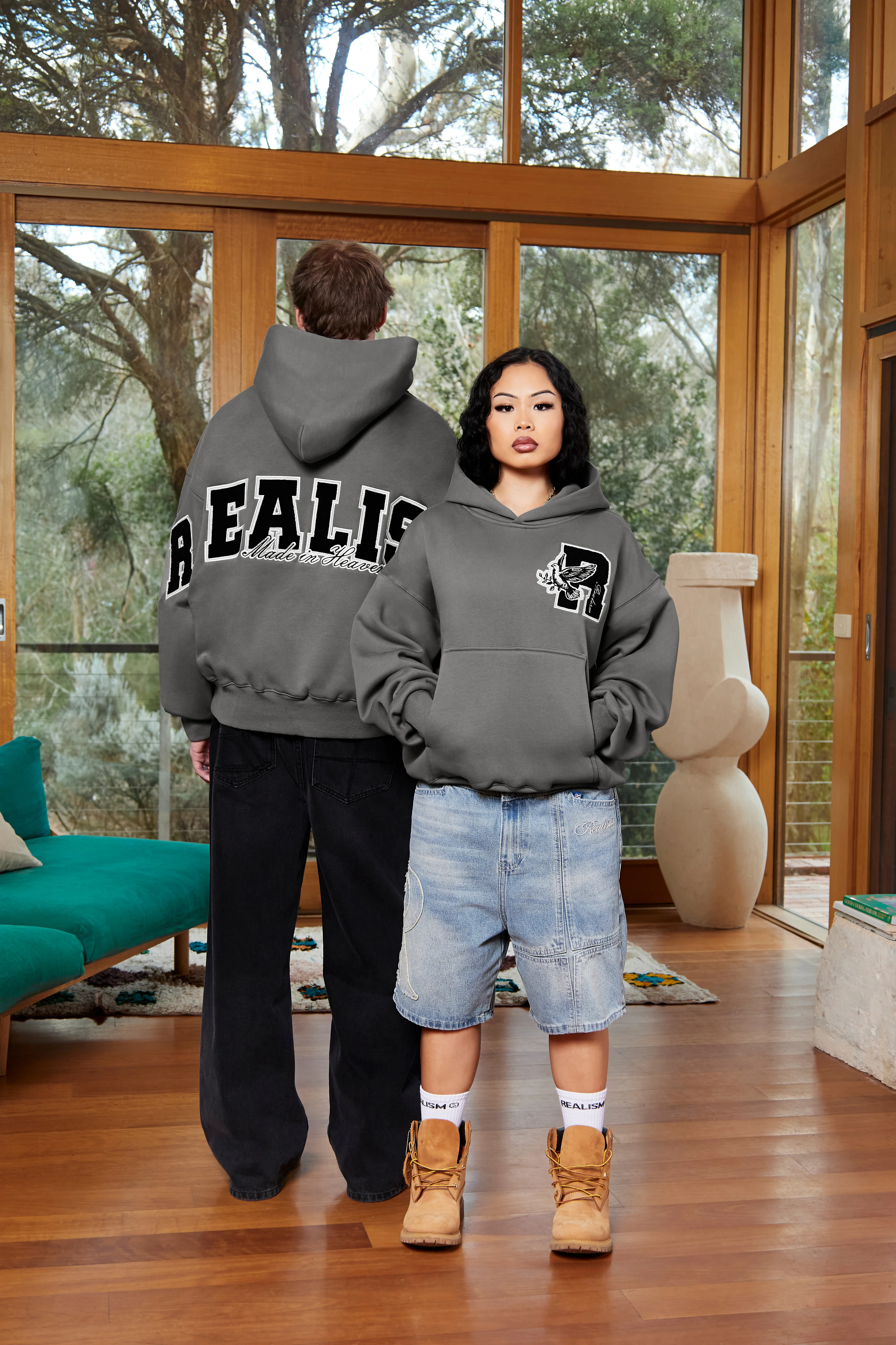 COLLEGE TEAM HOODIE V2 COOL GREY - Image 3