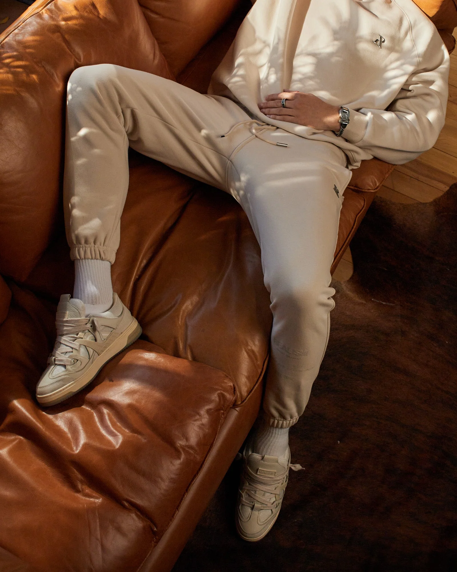 RADIANT SWEATPANTS IVORY - Image 3