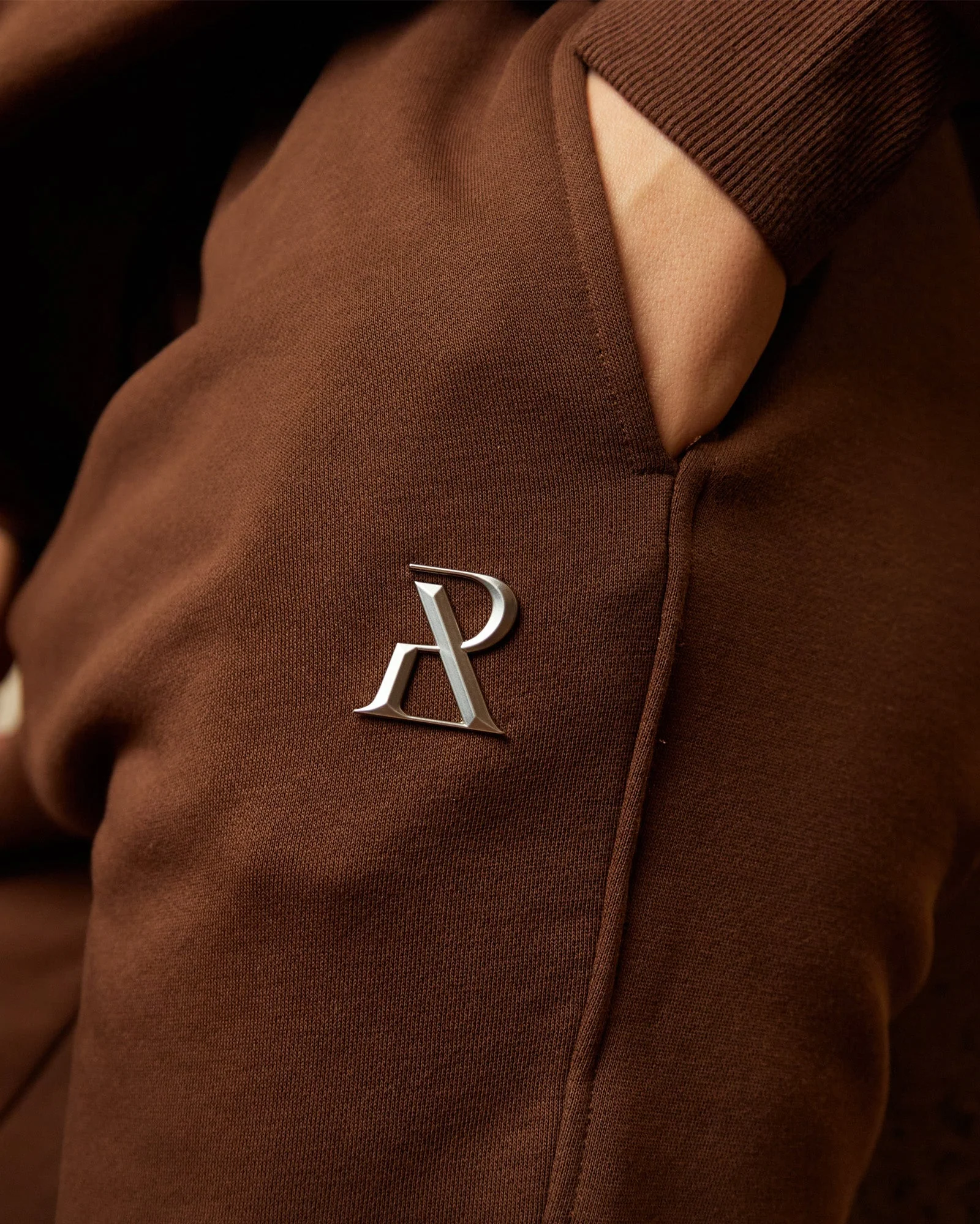 RADIANT SWEATPANTS MOCHA - Image 4