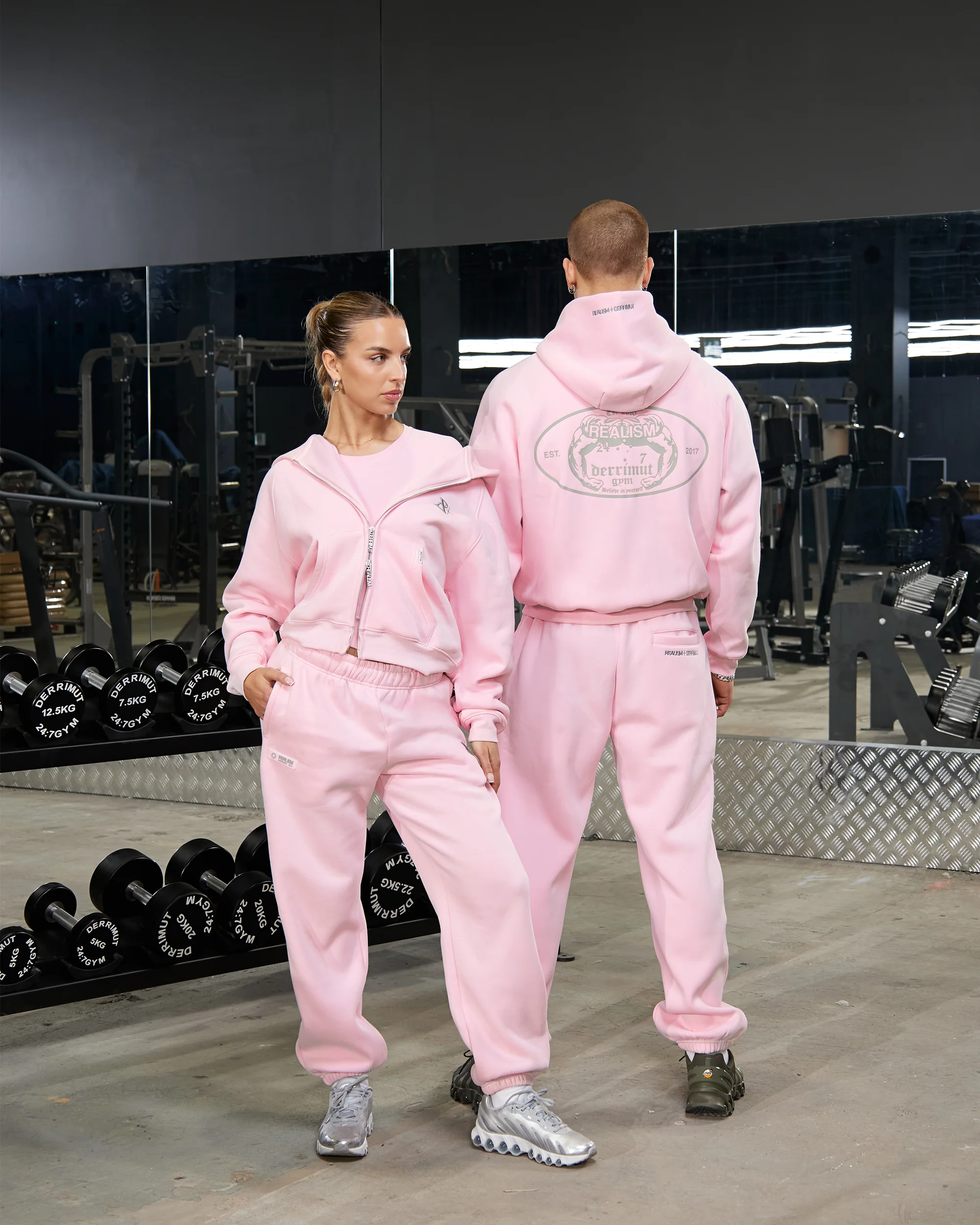 REALISM X DERRIMUT GYM OLD SCHOOL ECHO ZIP HOODIE BABY PINK - Image 4